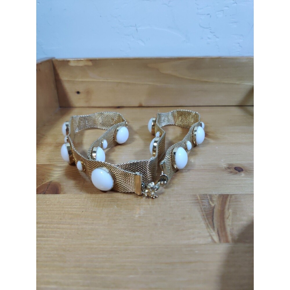 Vintage Goldtone Bee Clasp Mesh Belt 29" 1 Missing Circle